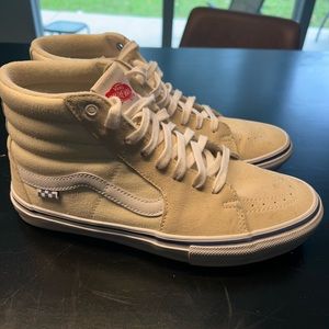 Vans High Top Old Sokol - Size 9.5 - Color: Cream